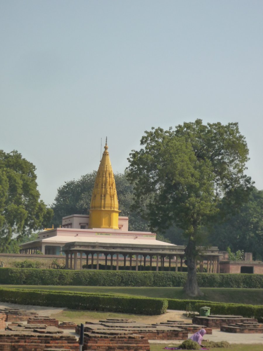 Dhamekh Stupa - Buddha's stay and preaching09